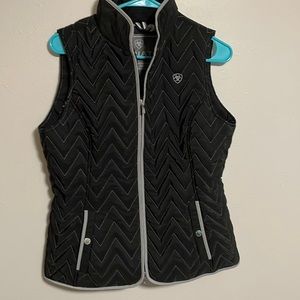 Ariat vest